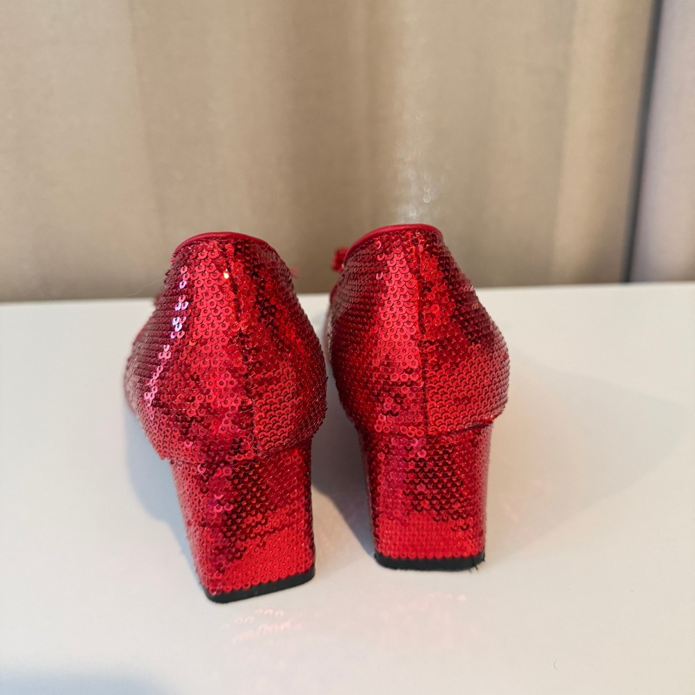 The Wizard of Oz Red Sequined Ruby Slippers Block Heel Bow Pumps Womens 9 - Picture 4 of 8
